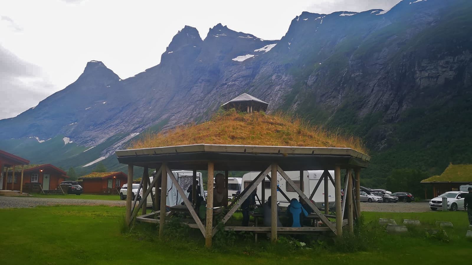 Basecamp Trollstigen, Møre og Romsdal, Fjord Norway