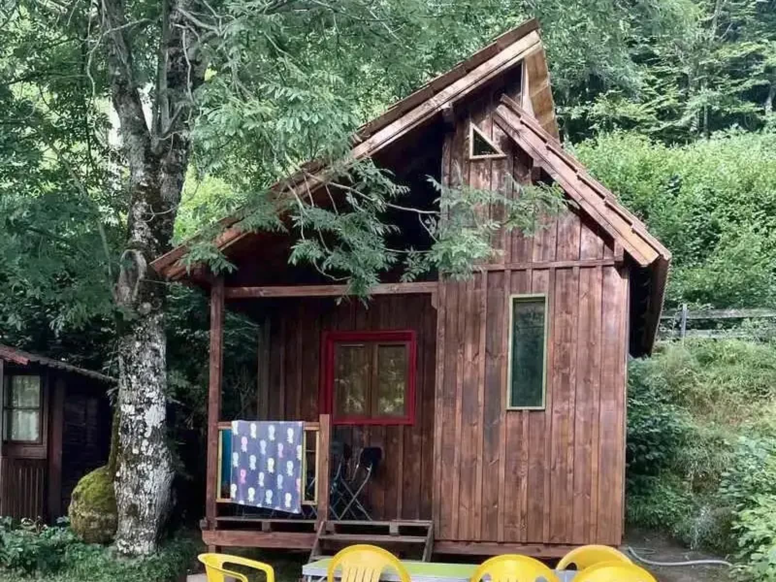 Camping El Cares, Santa Marina de Valdeón, Picos de Europa