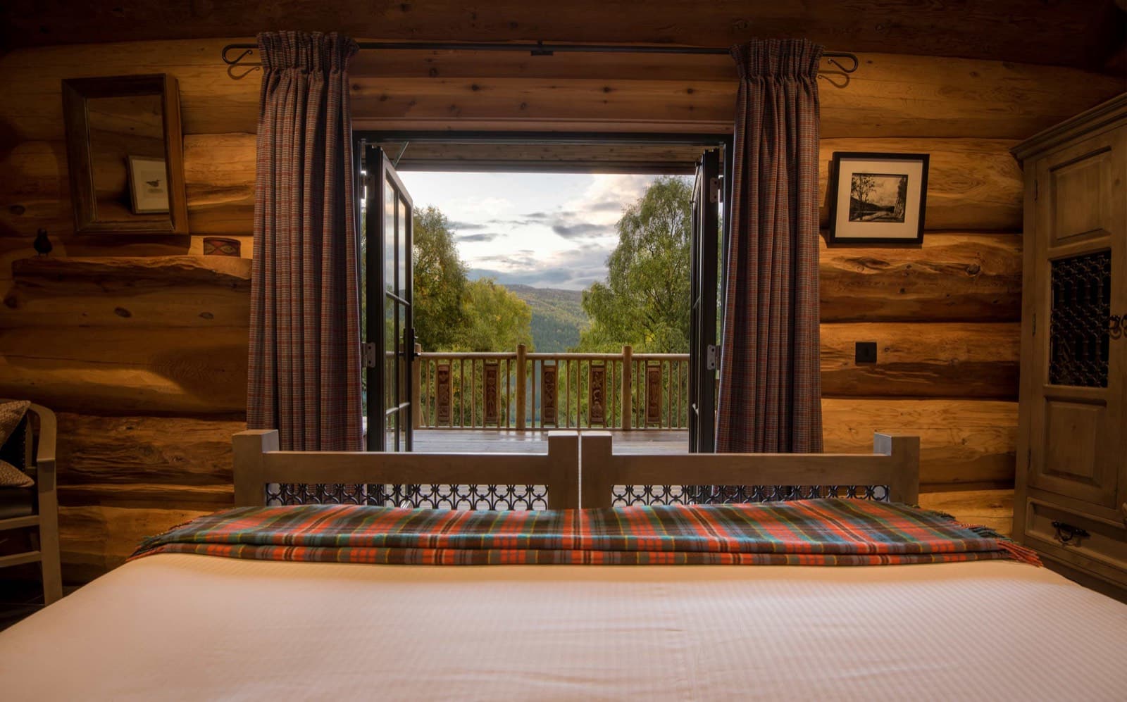 Eagle Brae, Struy, Scottish Highlands