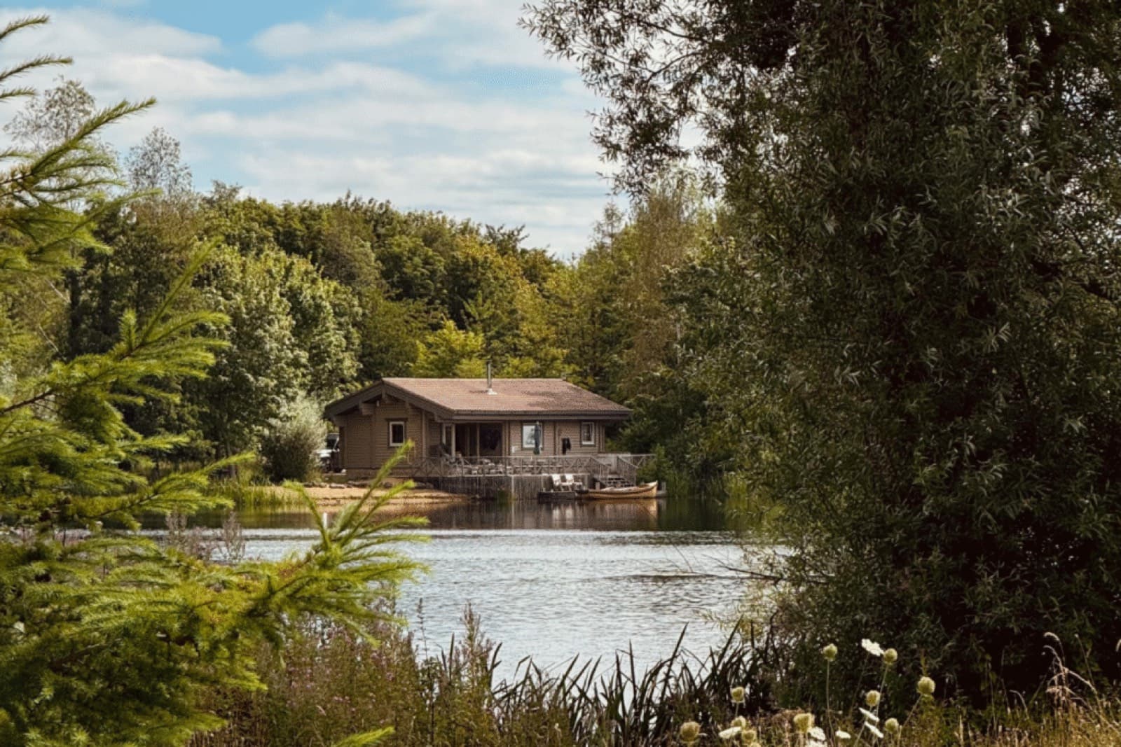 Log House Holidays, Cotswold Water Park, Gloucestershire